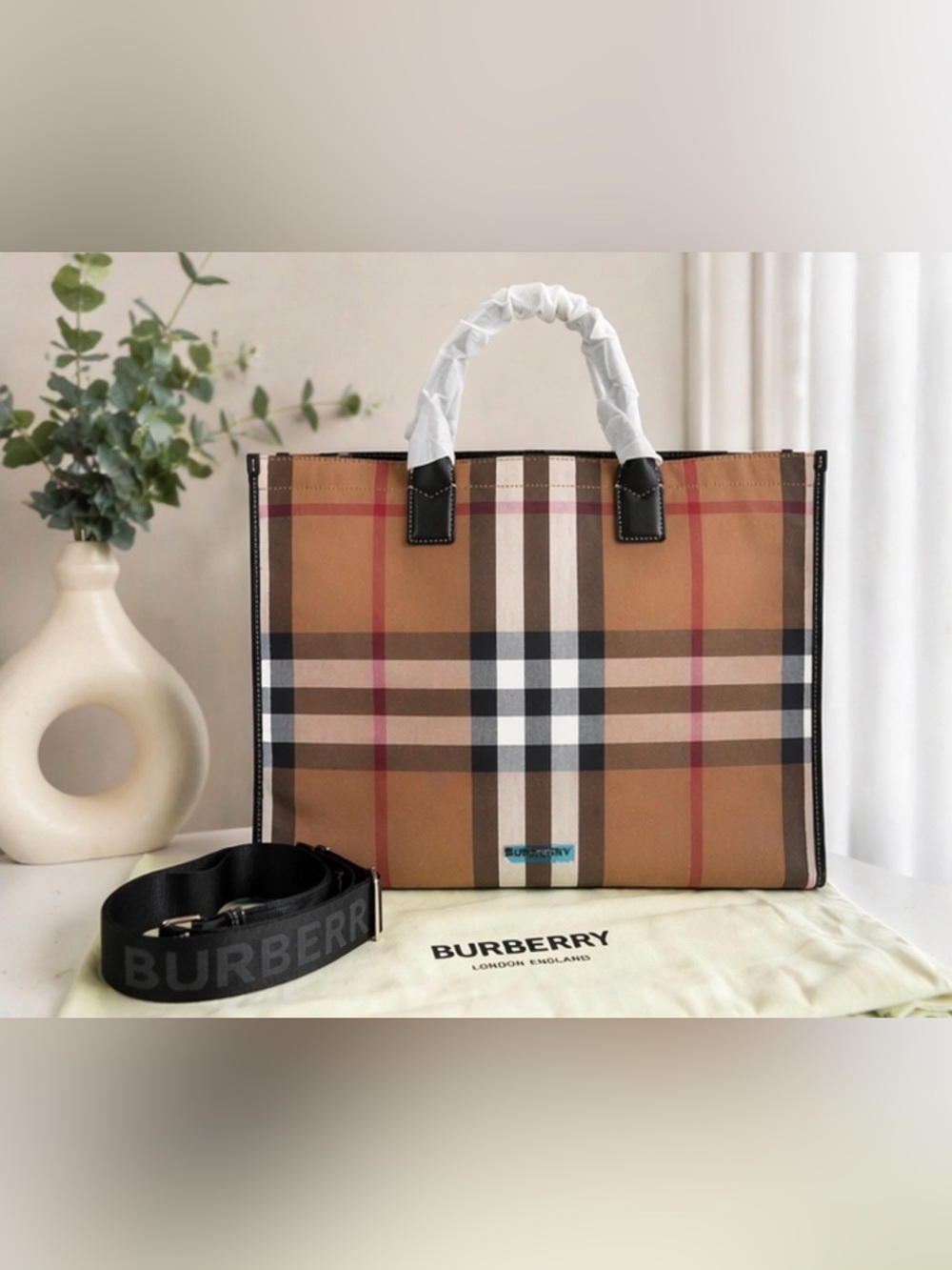 Magnifique sac Burberry style voyage / fourre-tout 👜